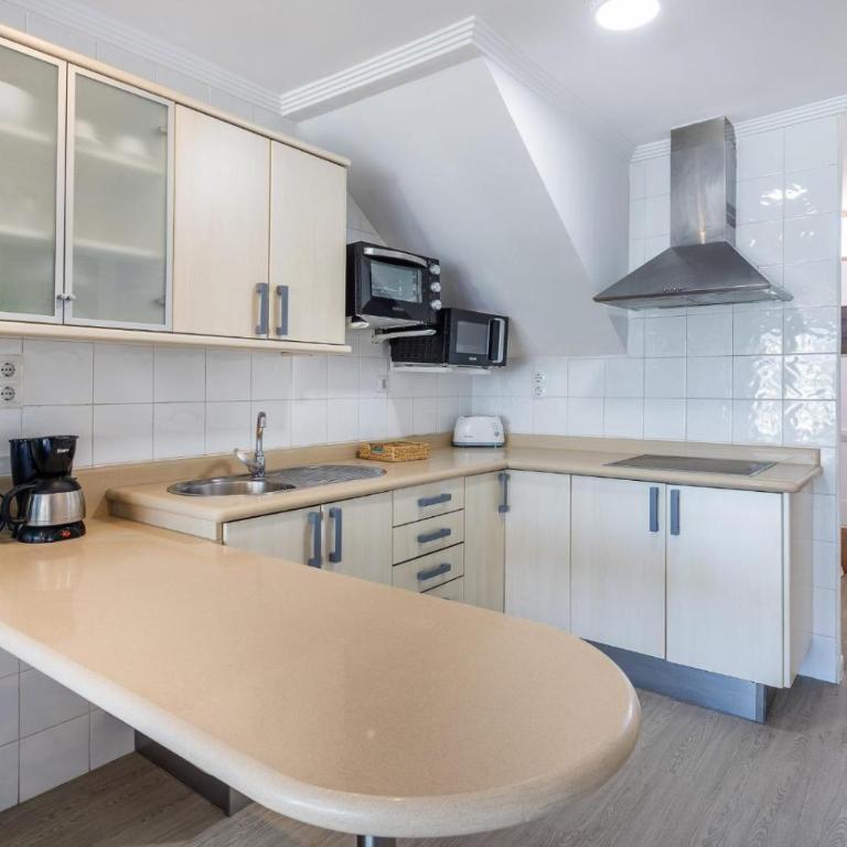 Las Brisas Canary Home Rent - Two-Bedroom Apartment - 3