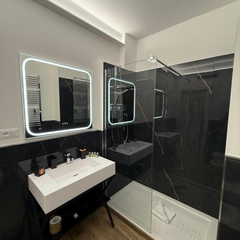 Luxury AV Vaticano - Camera Matrimoniale con Bagno Privato - 9
