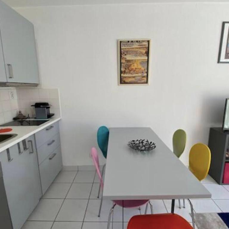 LE ROYAL - 500m plage - Wifi - Parking - Appartement - 2