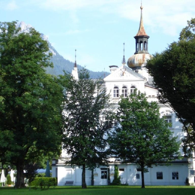 FeWo Schlosspark Grubhof - Apartment mit Blick auf die Berge - 2