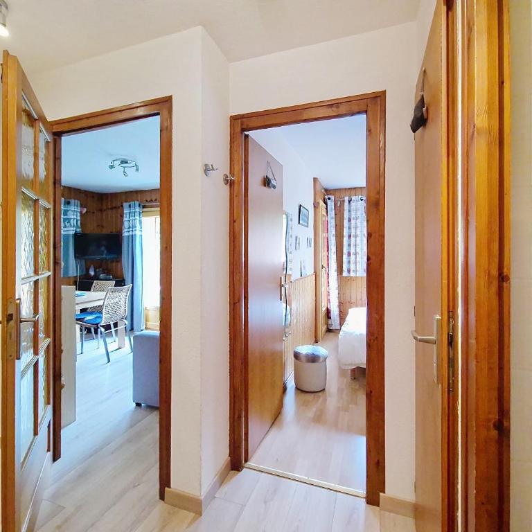 Petit Savoyard PY6 COSY & MOUNTAIN 4 Pers - Appartement avec Balcon - 13