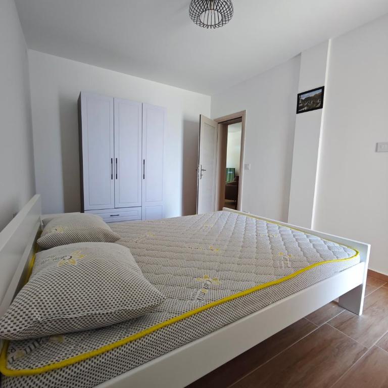 Luna Apartments - Apartman s 2 Spavaće Sobe sa Balkonom i Terasom - 2