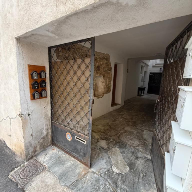 Appartement centre-ville Narbonne 5 personnes, climatisé, 2 chambres - Apartamento de 2 dormitorios - 4