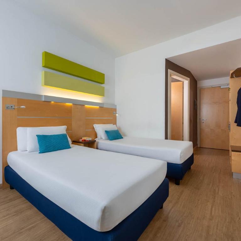 iH Hotels Milano Gioia - Camera Doppia con Letti Singoli - 3