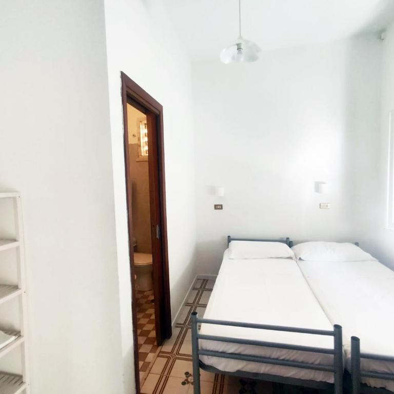 Casa Vacanza Della Nonna - Three-Bedroom Apartment - 13