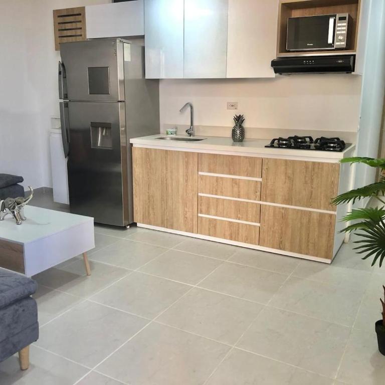 Apartment at Guatape Malecon In front of the lake Fantastic location - Apartamento de 2 dormitorios - 1