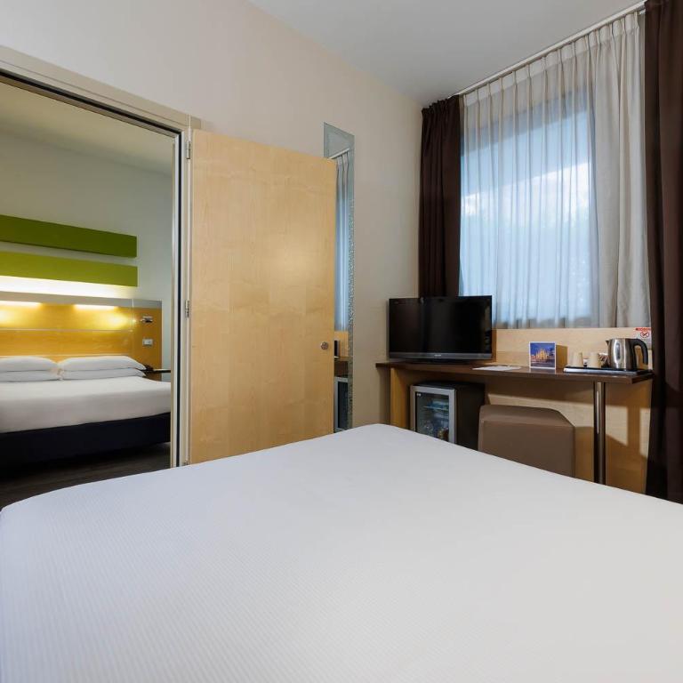 iH Hotels Milano Gioia - Camera Singola con Accesso Persone Disabili - 4