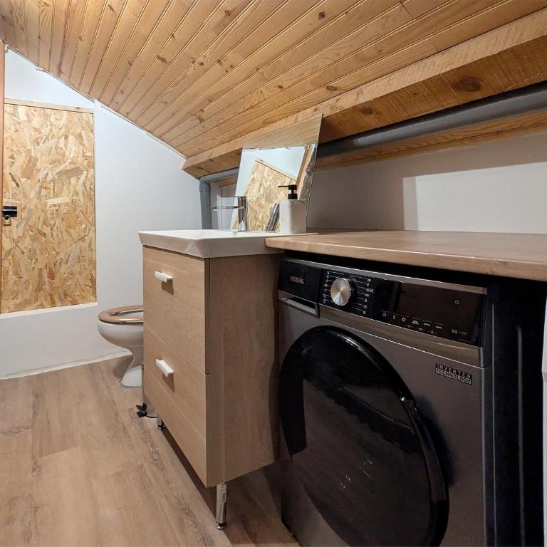 Maison avec grand jardin, garage, jacuzzi supplément - Haus mit 5 Schlafzimmern - 25