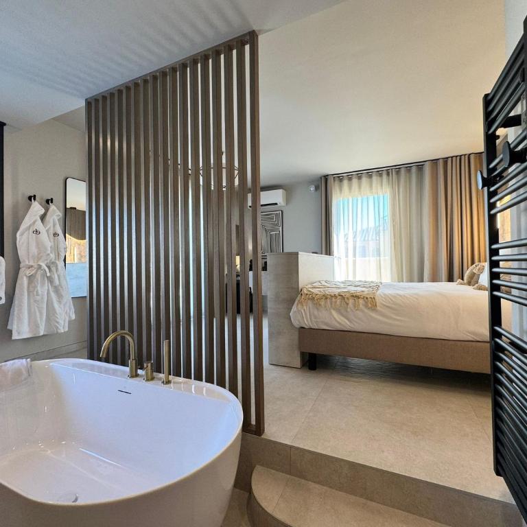 Hôtel Eve Cap d'agde Village Naturiste - Suite Supérieure - 11