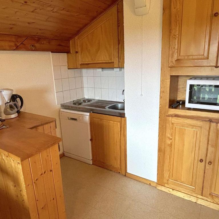 Studio cabine Les Saisies 6 pers proche ski - Appartement 1 Chambre - 10