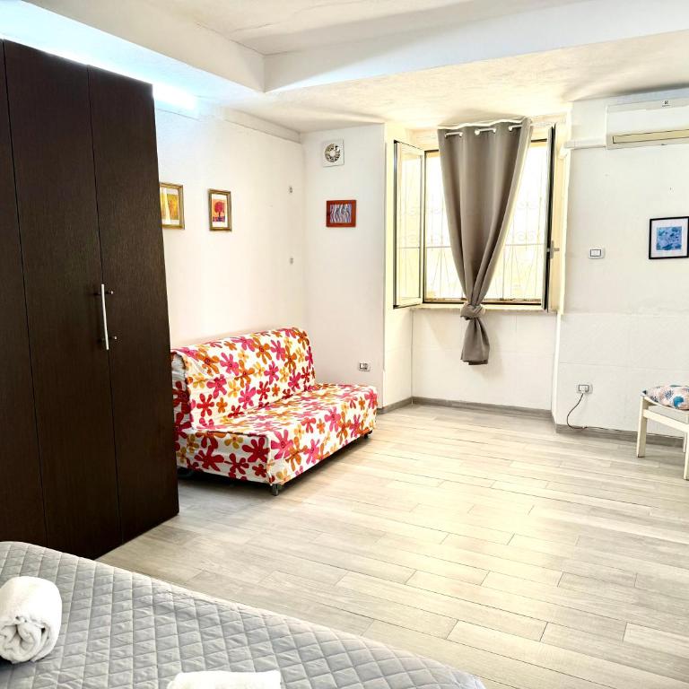 Al Castello - UN LETTO IDEALE - Appartamento con 1 Camera da Letto - 8