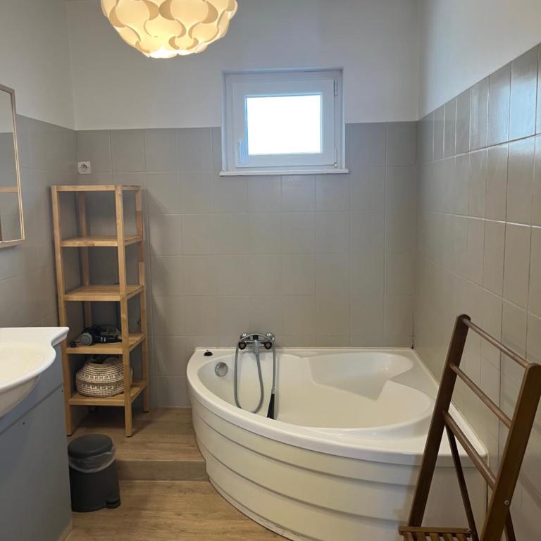Charmant F2 proche petite venise - Appartement 1 Chambre - 6
