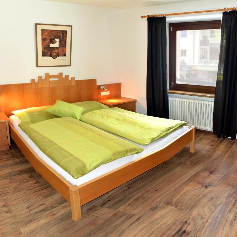 Apartments Rezia - Appartamento con 2 Camere da Letto e Vista Giardino - 8