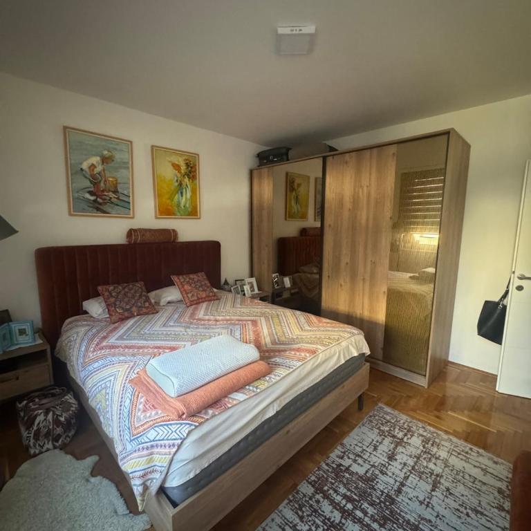 Lovely 2 bedroom apartment - Apartman sa 2 Spavaće Sobe - 4