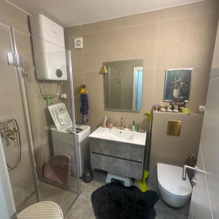 Lovely 2 bedroom apartment - Apartman sa 2 Spavaće Sobe - 13