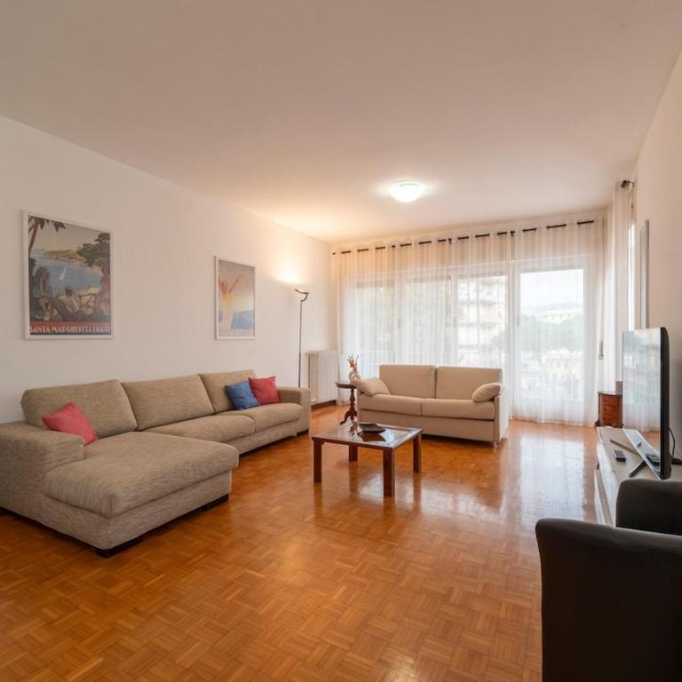 Portofino Spacious Apartment - AC - City Center - Appartamento con 3 Camere da Letto - 1