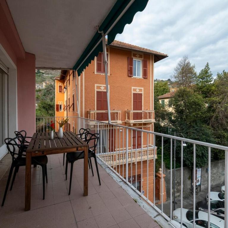 Portofino Spacious Apartment - AC - City Center - Appartamento con 3 Camere da Letto - 50