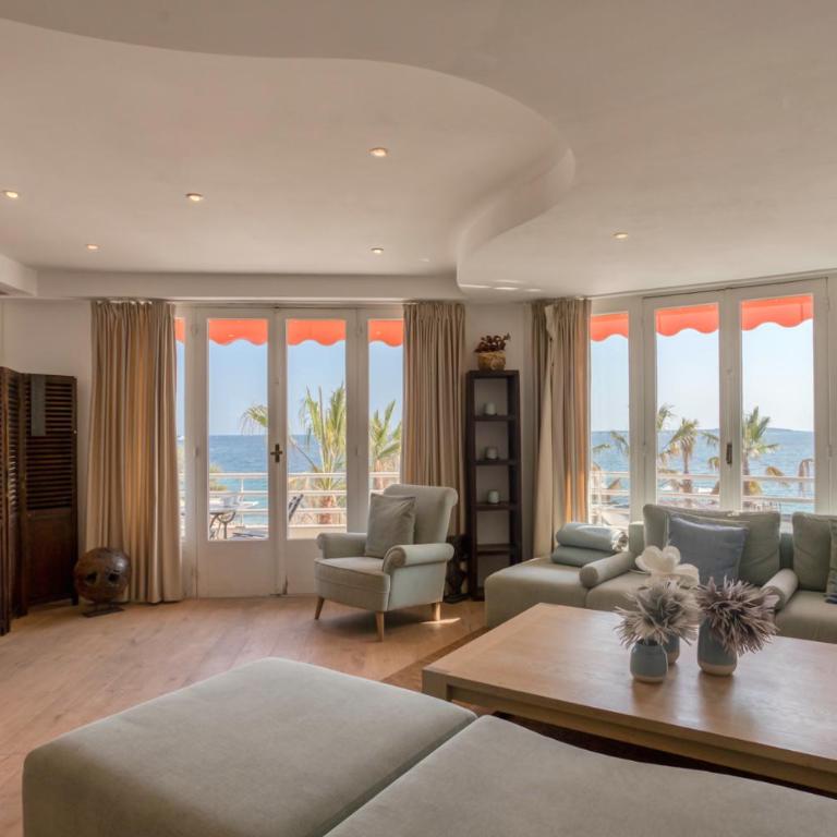 A16 Staywizus - 2BDR Sea View - City Center - Parking & Terrace - Two-Bedroom Apartment - 7