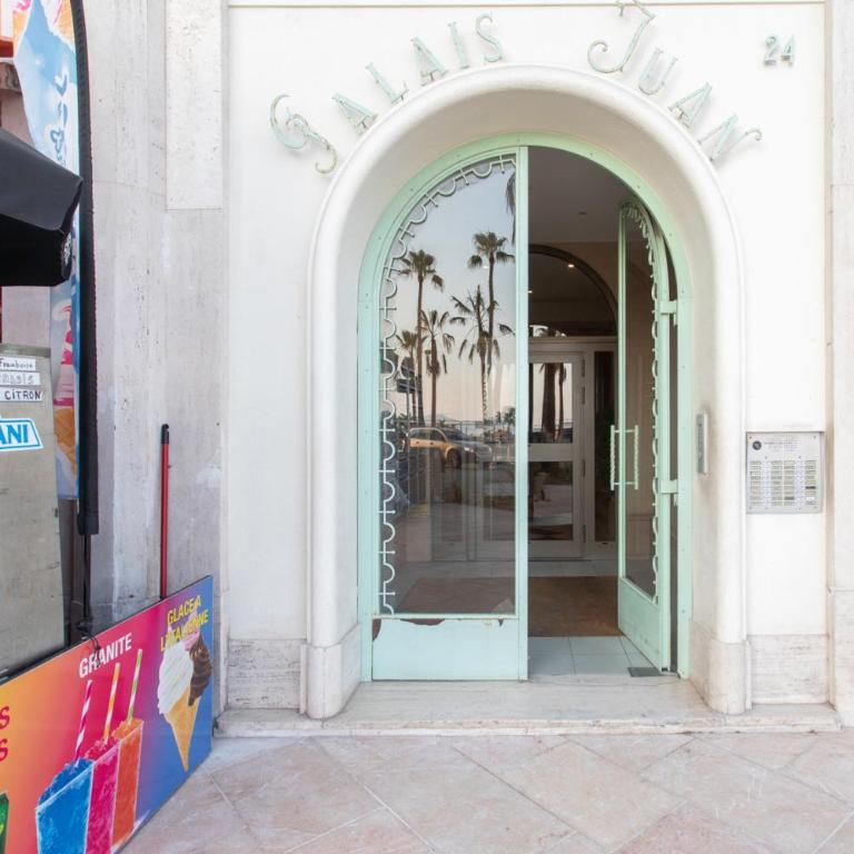 A16 Staywizus - 2BDR Sea View - City Center - Parking & Terrace - Two-Bedroom Apartment - 56