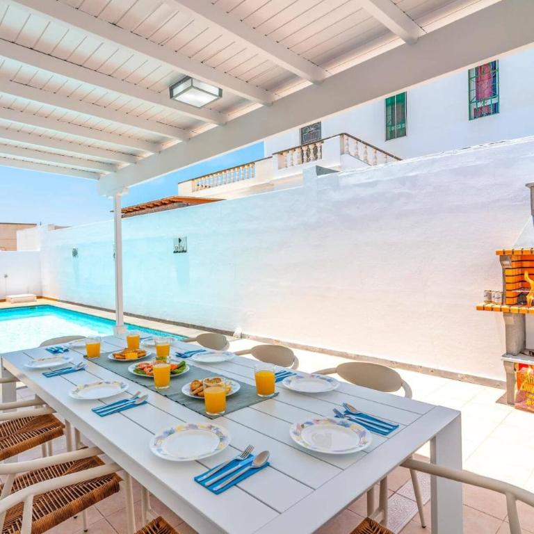 Villa Family by Villa Plus - Villa - 7
