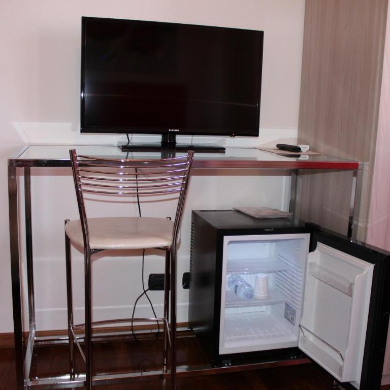B&B le Pleiadi Aeroporto Fiumicino - Camera Matrimoniale con Bagno Privato - 5