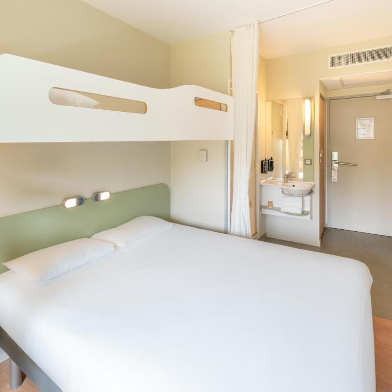 Ibis budget Les Sables d'Olonne - Chambre Triple - 16