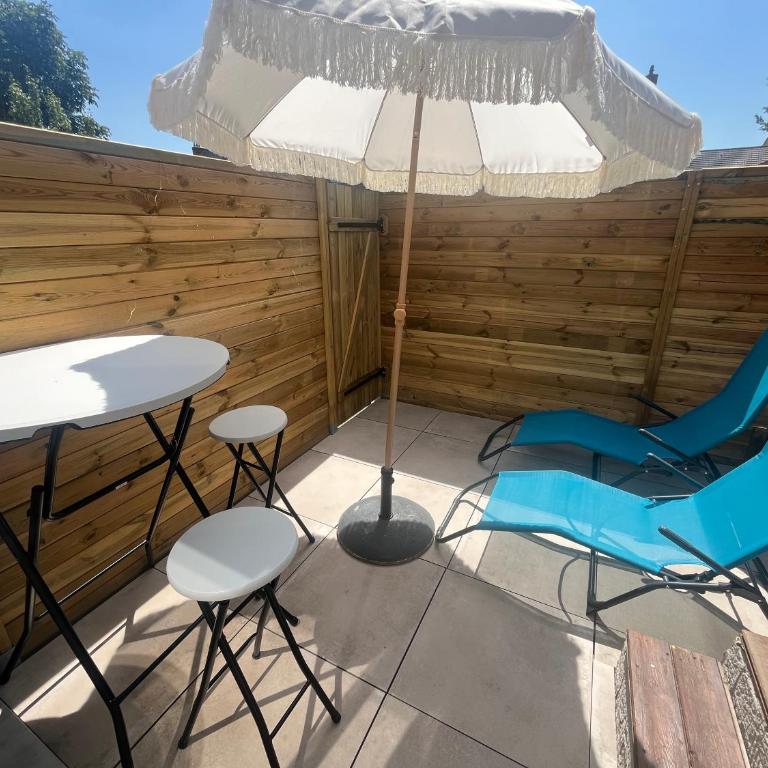 La Petite Cabine de Plage - Chambre Double avec Terrasse - 1