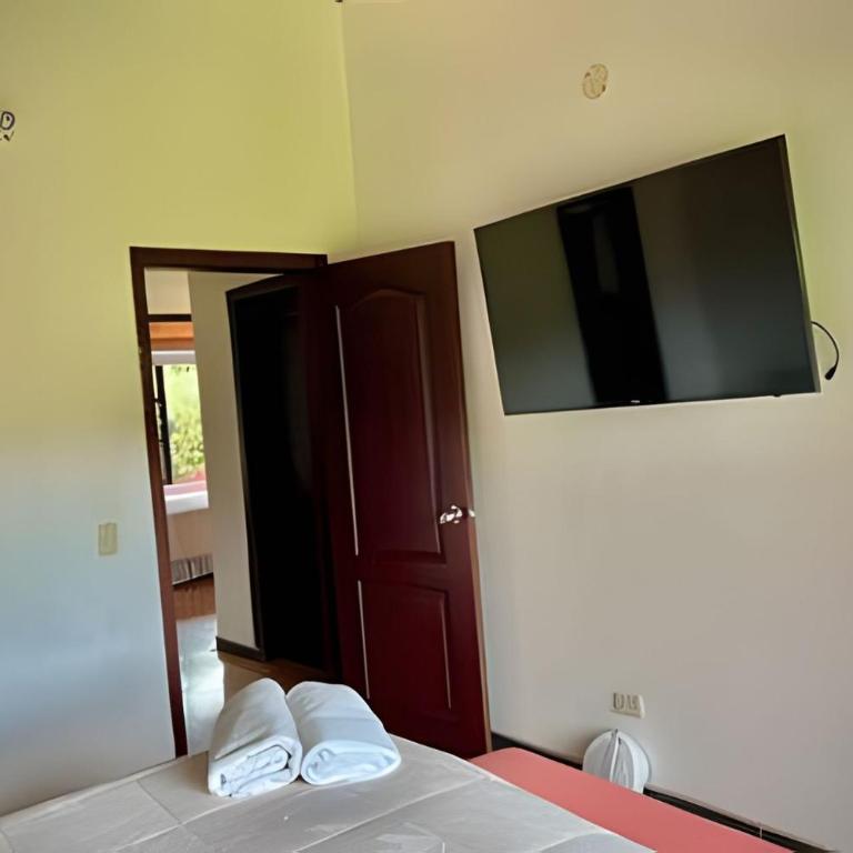 Casa con huerto orgánico. - Deluxe Villa - 4
