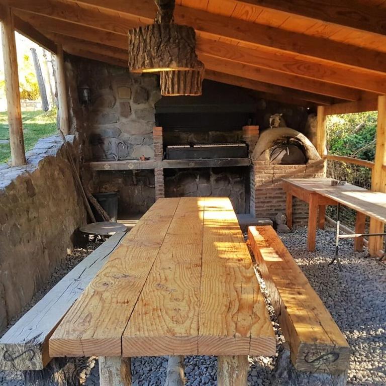 Gran Casa y Parcela de Campo y Montaña a 90 minutos de Santiago - Five-Bedroom House - 84