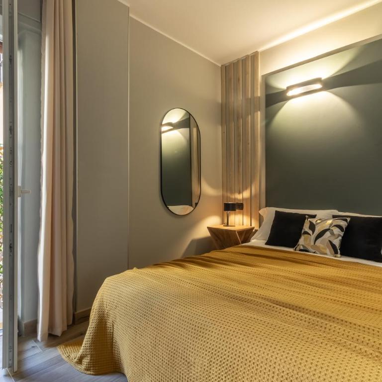 NOEMI chic rooms and apartments - Apartment with Balcony - 7