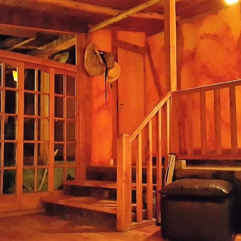 Gran Casa y Parcela de Campo y Montaña a 90 minutos de Santiago - Five-Bedroom House - 64
