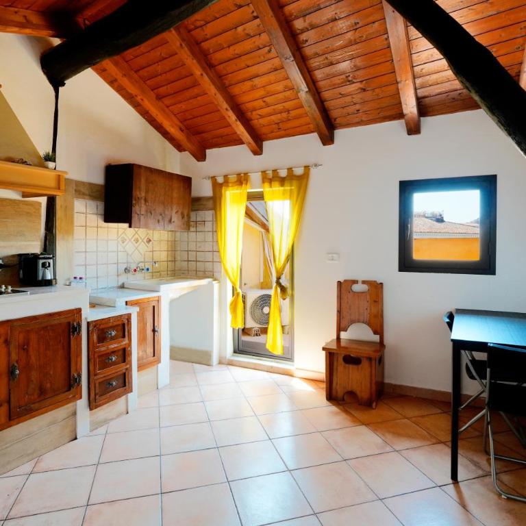 Palazzo Currò - Double Room Apartment - 11