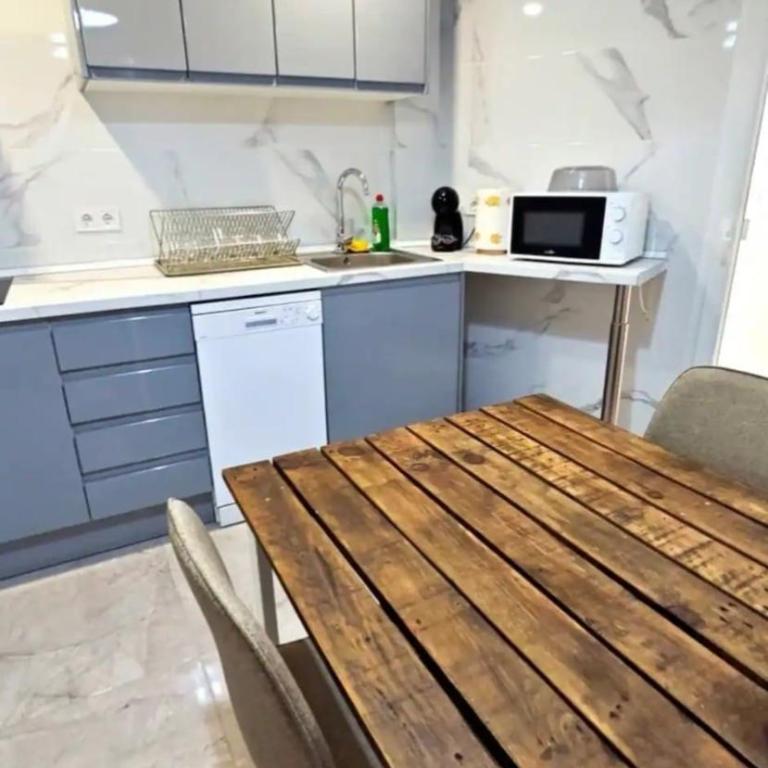 Spacious Martí Apartment - Apartamento - 6
