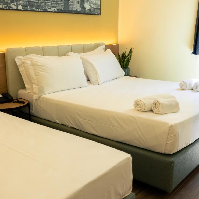 JR Hotels Hermes Firenze - Triple Room - 2