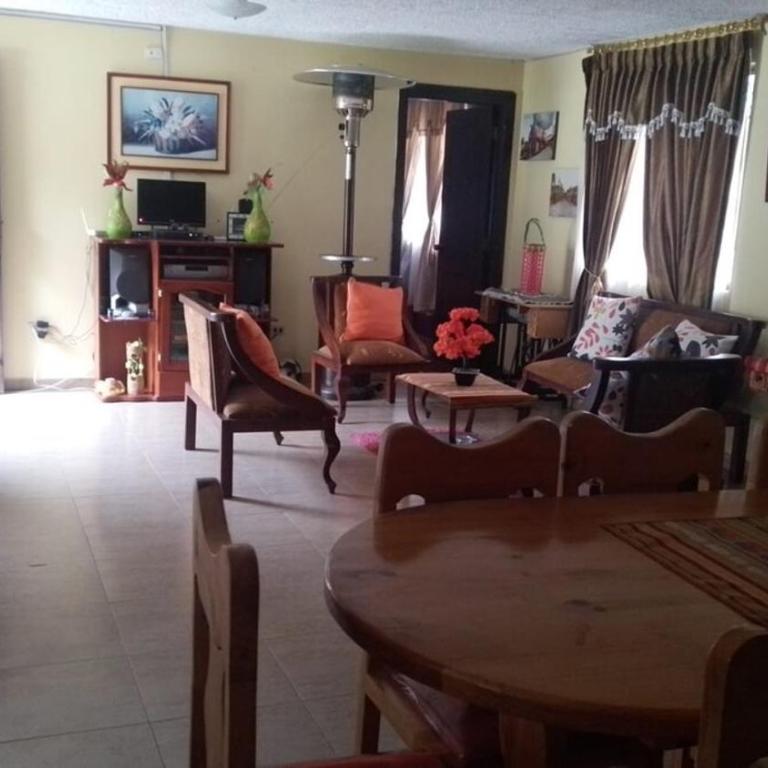 Deluxe entire property with entertainment area - Chalet de 1 dormitorio - 20