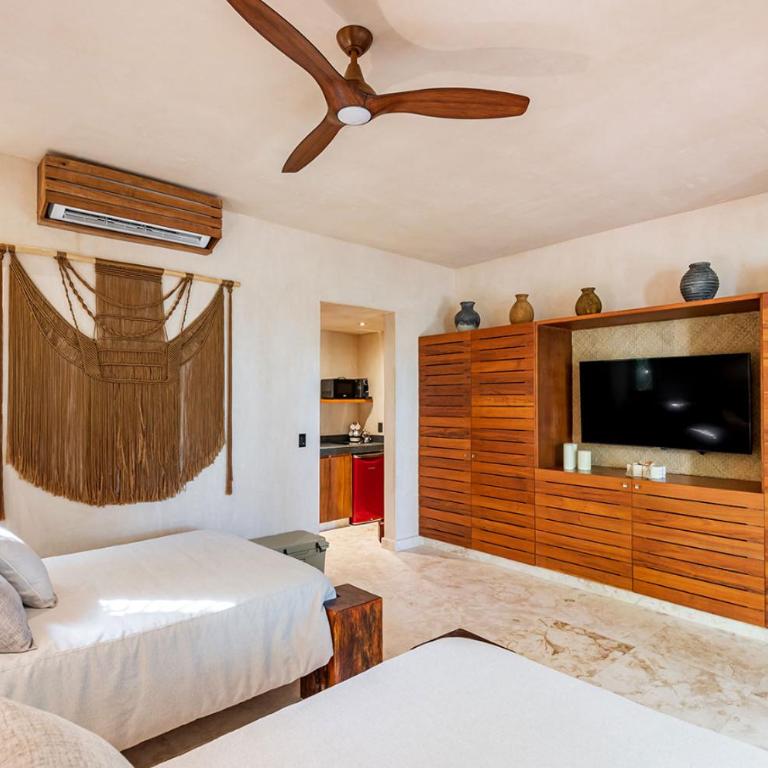 Beachfront Tankah 3 villa for 18 guests! - Villa - 27