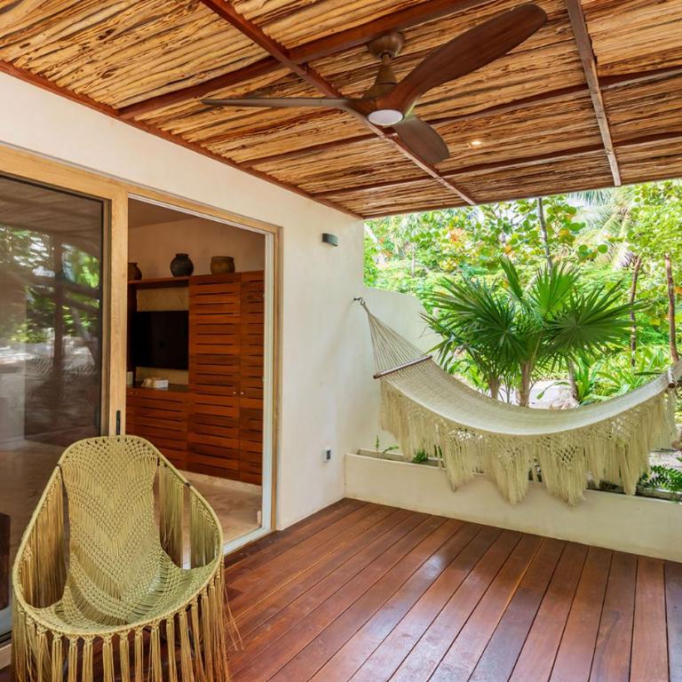 Beachfront Tankah 3 villa for 18 guests! - Villa - 54