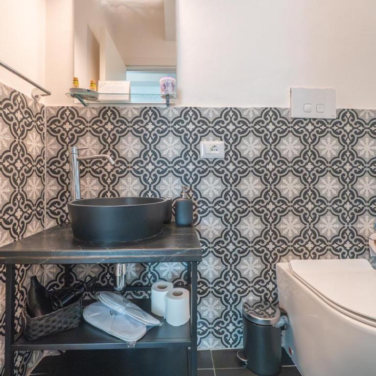 Arco del Mercato Apartment - Appartamento con 2 Camere da Letto - 10