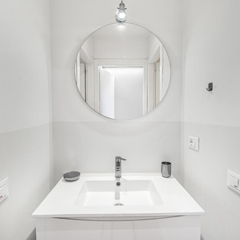 Four Seasons Duomo's Love Nest - Appartamento con 2 Camere da Letto - 48