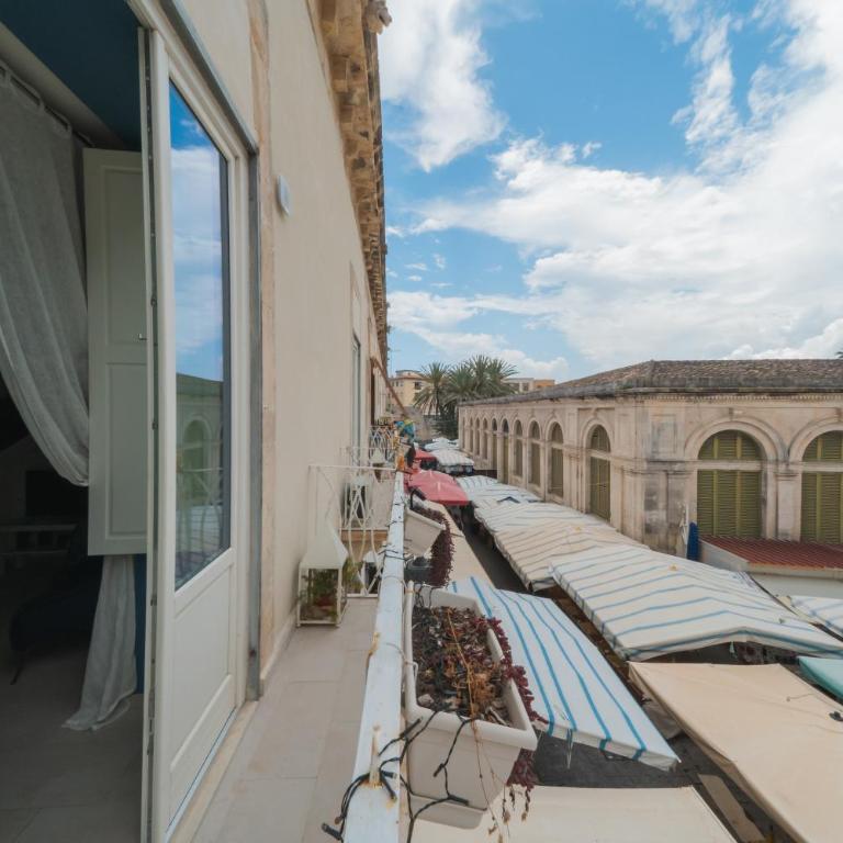 Arco del Mercato Apartment - Appartamento con 2 Camere da Letto - 47
