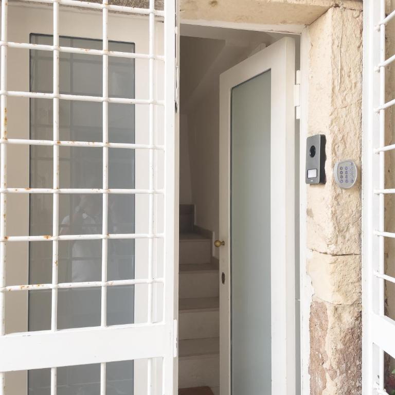 Arco del Mercato Apartment - Appartamento con 2 Camere da Letto - 56