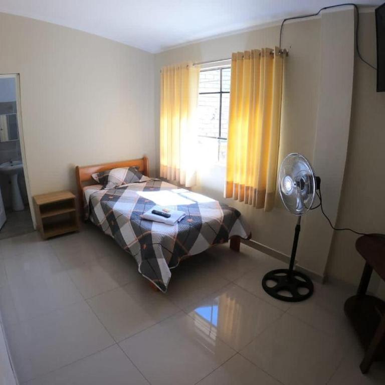 Hospedaje EMMA'S HOUSE - Double Room with Private Bathroom - 1