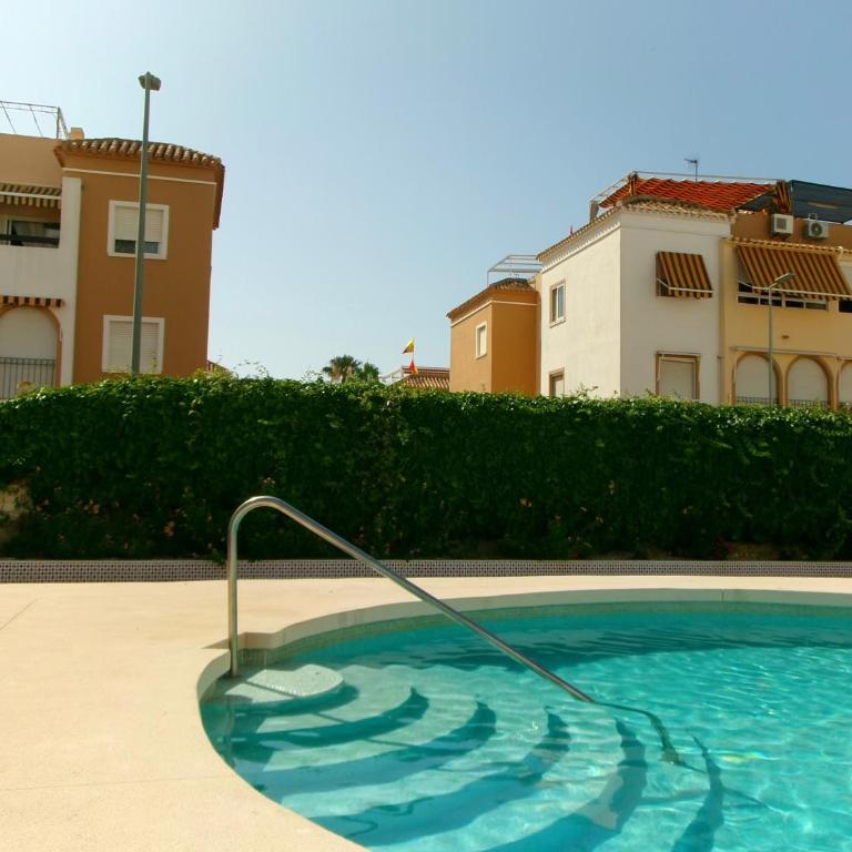 Apartment El Paraiso, 1 Bedroom 300M from the sea - One-Bedroom Apartment - 13