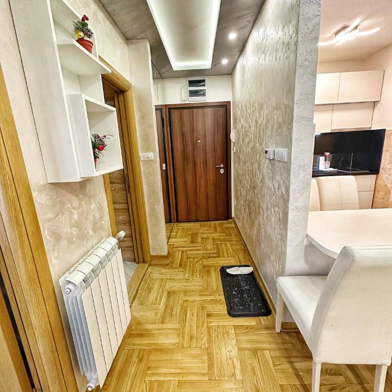 Centar Lux 3M - One-Bedroom Apartment - 3