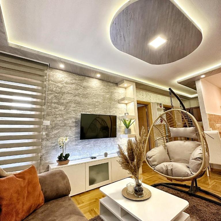 Centar Lux 3M - One-Bedroom Apartment - 9