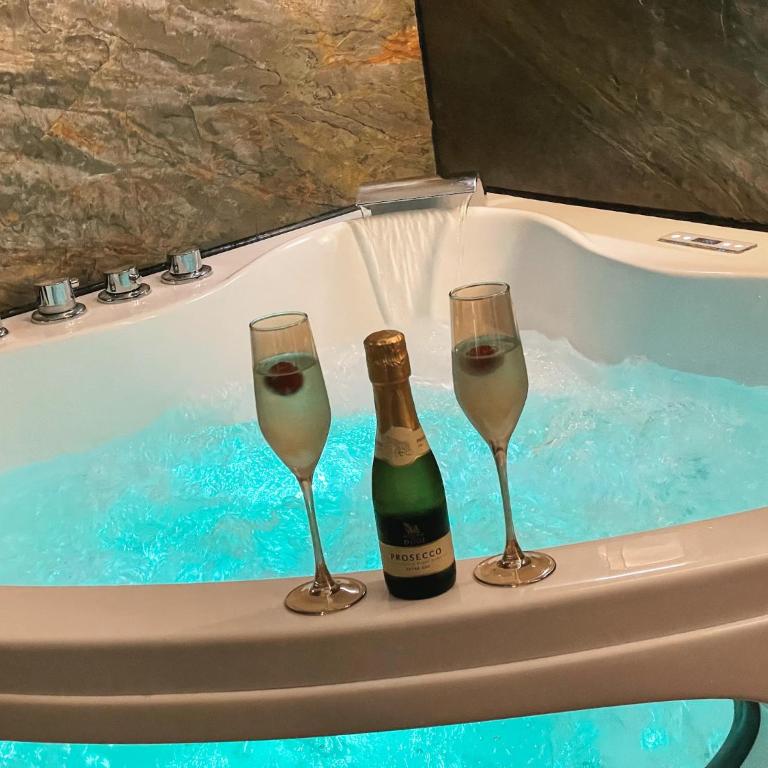 Galatea Suite Luxury and Jacuzzi - Apartamento de 1 dormitorio - 4