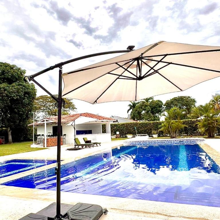 Espectacular Casa Campestre Girardot - Ricaurte - Vacation Home - 1
