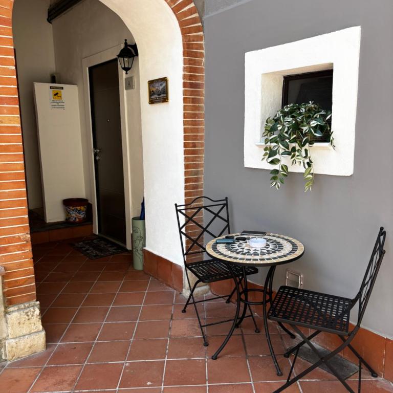 Ariel House - One-Bedroom House - 32