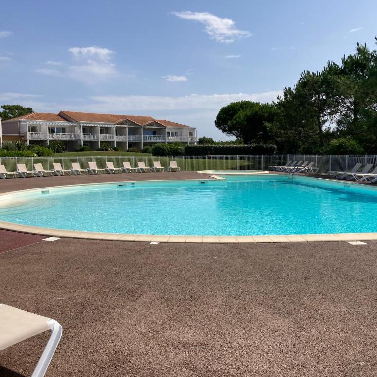 Les Sables-d'Olonne - Terrasse, Wifi Fibre & Piscine, à 200 m de la Mer - D012 - One-Bedroom Apartment - 18