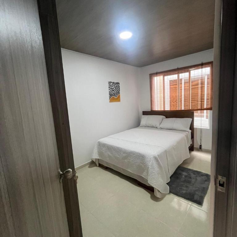Hermoso apartamento en Cali - Two-Bedroom Apartment - 6